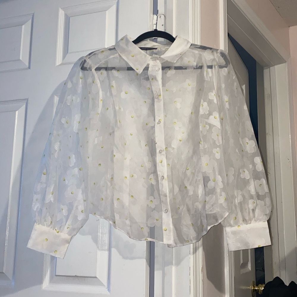 Shear floral top